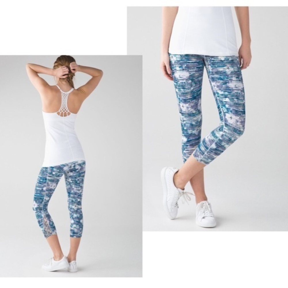 lululemon True Self Crop II in Blurry Belle Sz 2